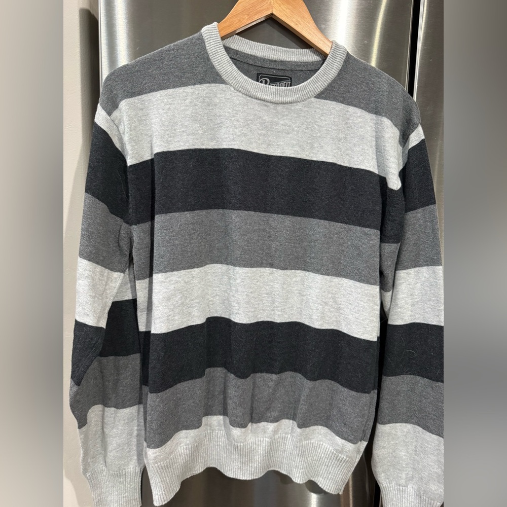 Retrofit Charcoal Knit Top